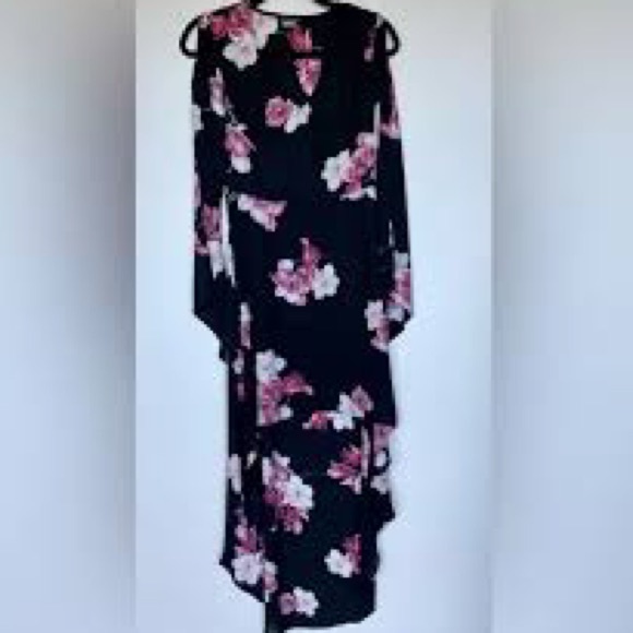 Venus Hi Low Dress - Picture 2 of 7